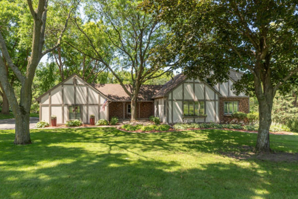 1031 GREENBRIAR RD SW, ROCHESTER, MN 55902 - Image 1