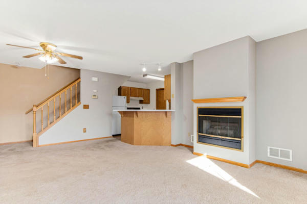 1870 DONEGAL DR APT 2, WOODBURY, MN 55125, photo 3 of 12