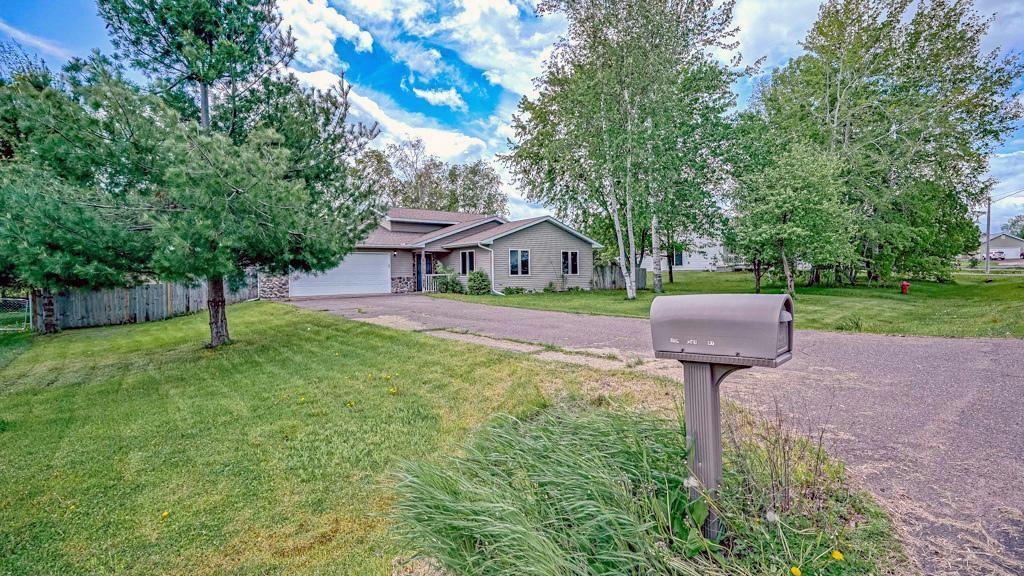 504 1ST ST SW, HINCKLEY, MN 55037, photo 1 of 27