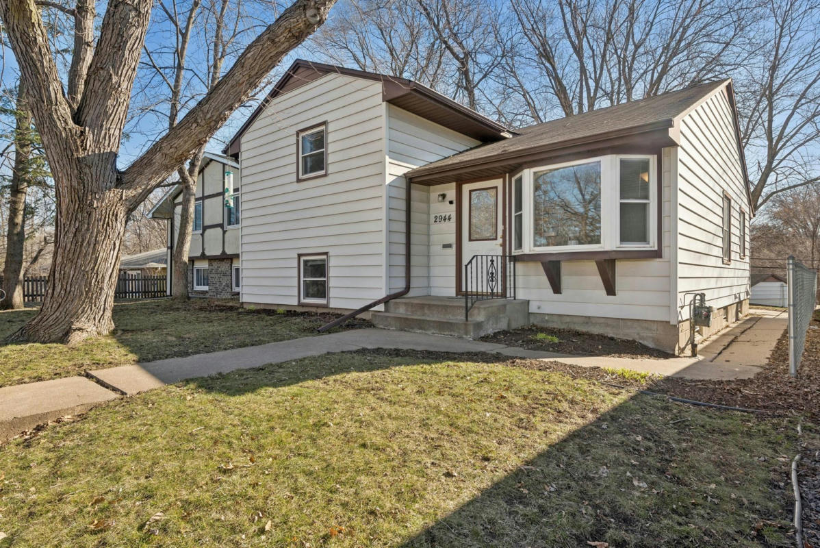 2944 FRANCE AVE N, ROBBINSDALE, MN 55422, photo 1 of 22