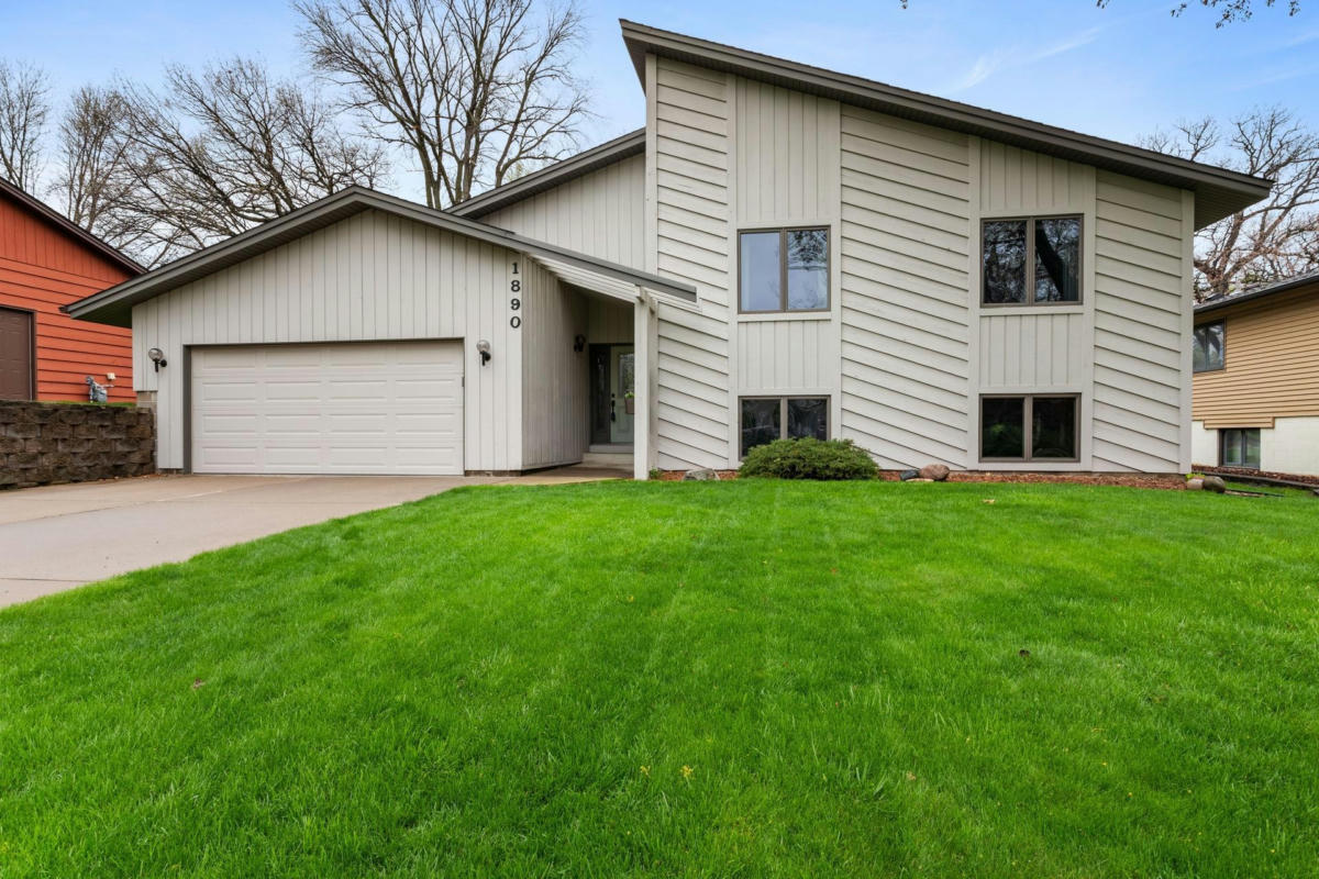 1890 26TH AVE NW, NEW BRIGHTON, MN 55112, photo 1 of 27
