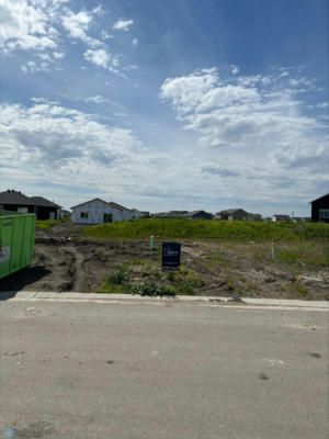 5840 JAMES DRIVE W, HORACE, ND 58047 - Image 1