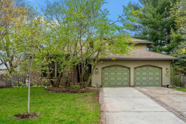 717 MARIE AVE W, MENDOTA HEIGHTS, MN 55118 - Image 1