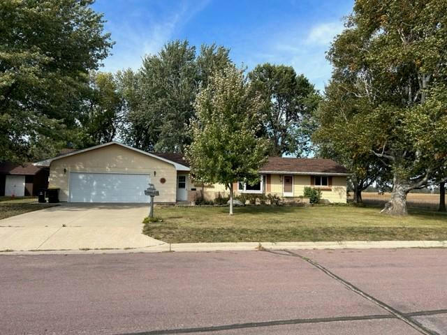 306 9TH ST, WESTBROOK, MN 56183, photo 1 of 26
