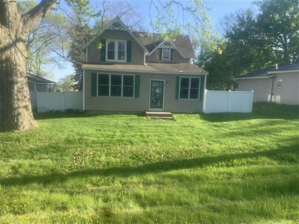 101 2ND ST, FOUNTAIN, MN 55935, photo 1 of 26