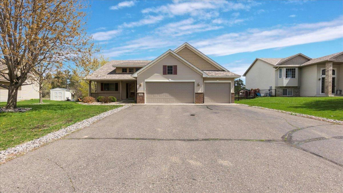 17607 GRANT ST NW, ELK RIVER, MN 55330, photo 1 of 66