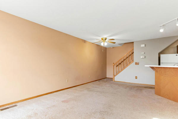 1870 DONEGAL DR APT 2, WOODBURY, MN 55125, photo 4 of 12