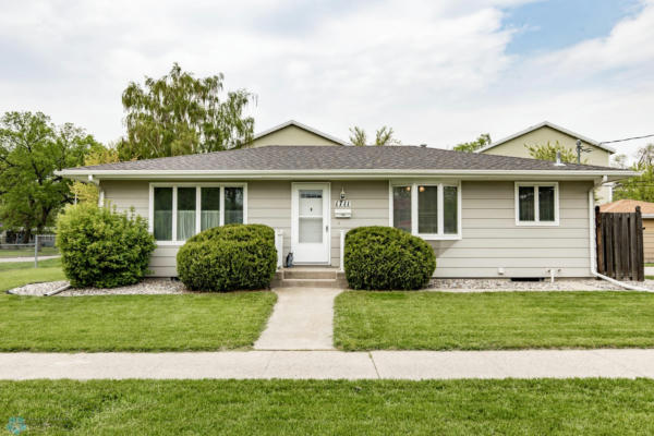 1711 11TH AVE N, FARGO, ND 58102 - Image 1