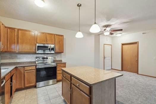 2103 SILVER BELL RD APT 206, EAGAN, MN 55122, photo 4 of 27