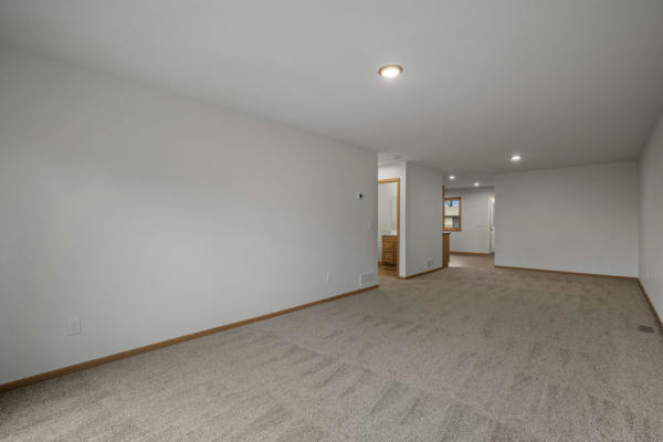 149 RIVERVIEW DR APT 22, MONTICELLO, MN 55362, photo 5 of 46