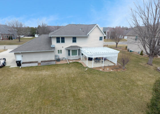 2901 7TH AVE SW, AUSTIN, MN 55912, photo 4 of 50